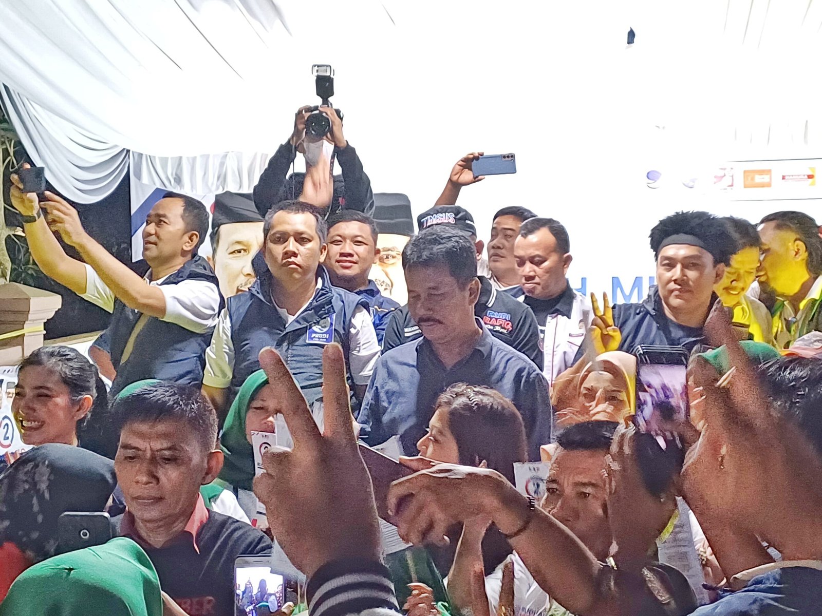 Kampung Pelita2 Dukung Rudi Rafiq Warga Kampung Pelita rata mendukung Rudi Rafig majukan Provinsi Kepri